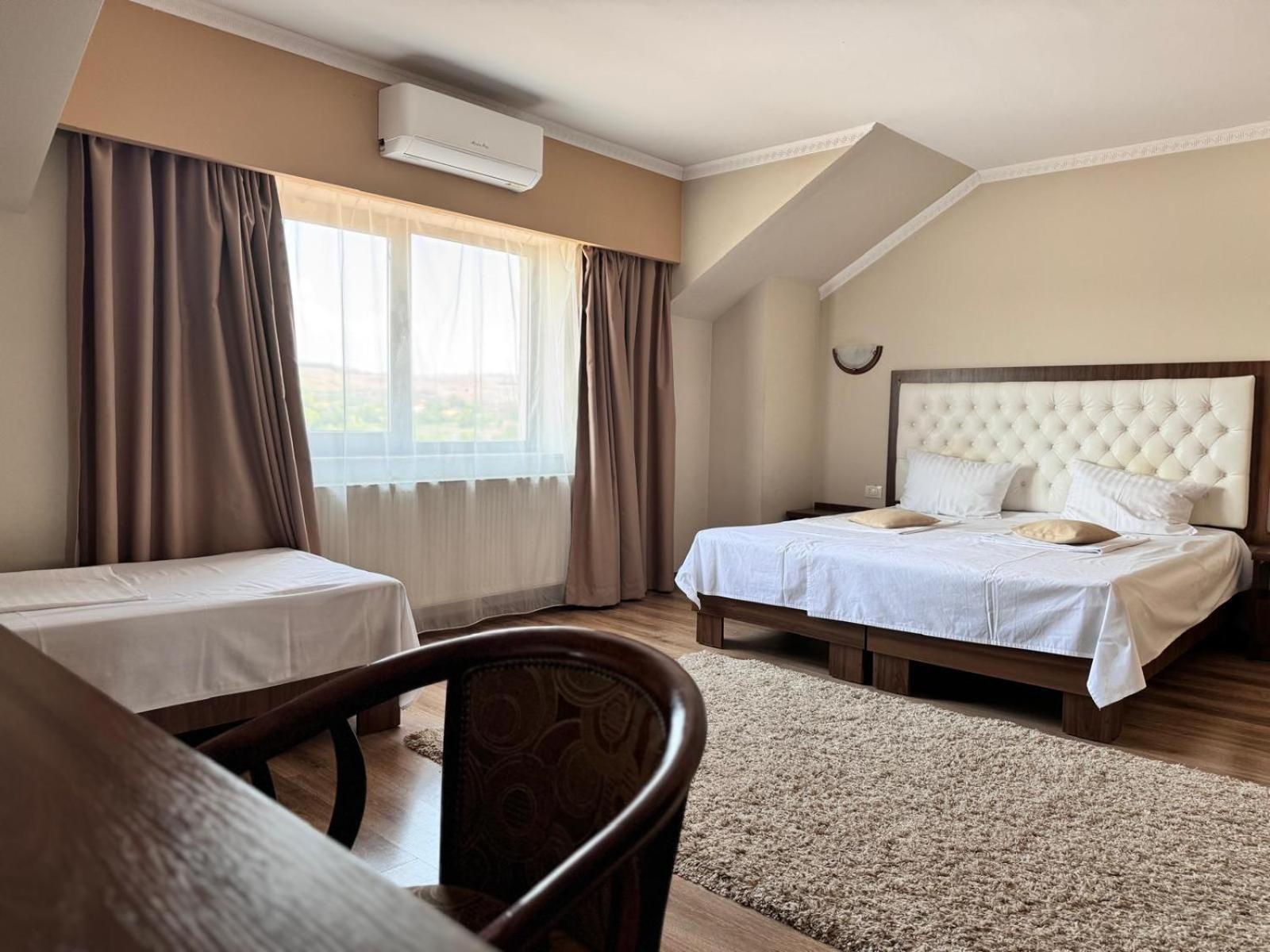 Hanul Domnesc Imperial Hotel & Spa Calan Экстерьер фото